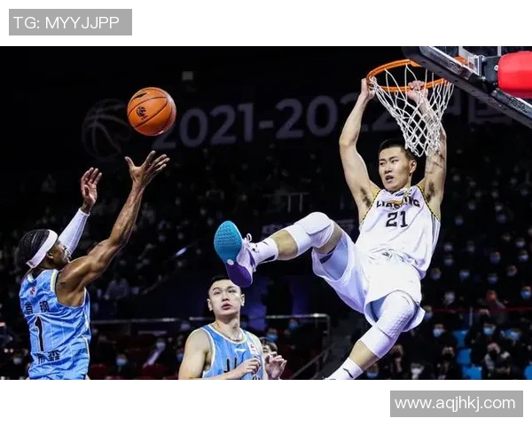 CBA夏季联赛精彩对决辽宁队挑战青岛队展现篮球魅力与激情 CBA夏季联赛精彩对决辽宁队挑战青岛队展现篮球魅力与激情