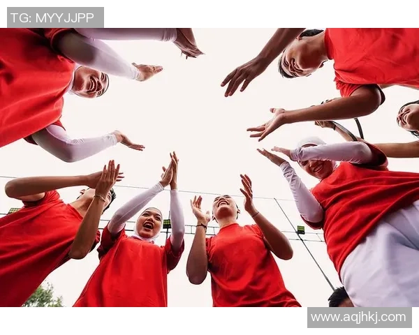 中国足球队精彩舞蹈视频展现团队精神与活力引发热议